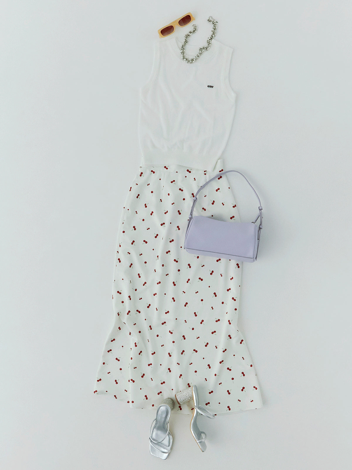 cherry patternスカート