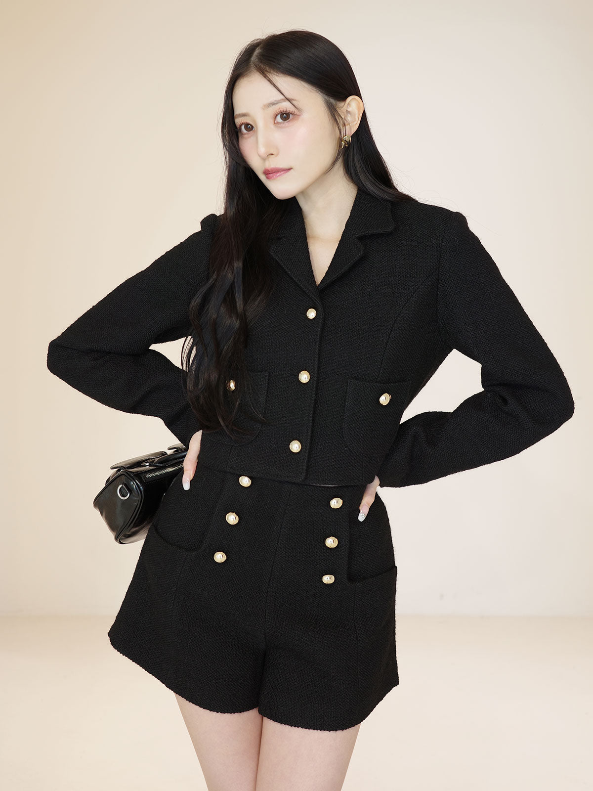 MODEL:160cm／COLOR:BLACK／SIZE:F