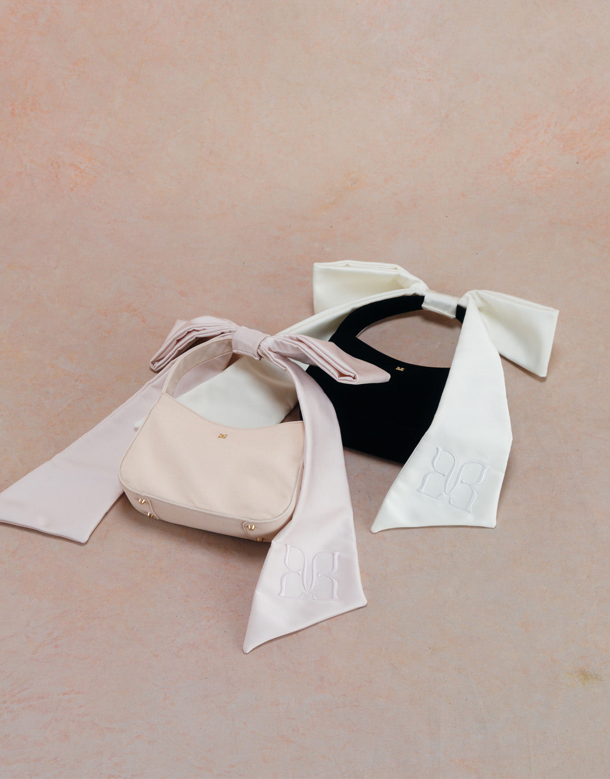 PAPILLON VELVET RIBBON BAG