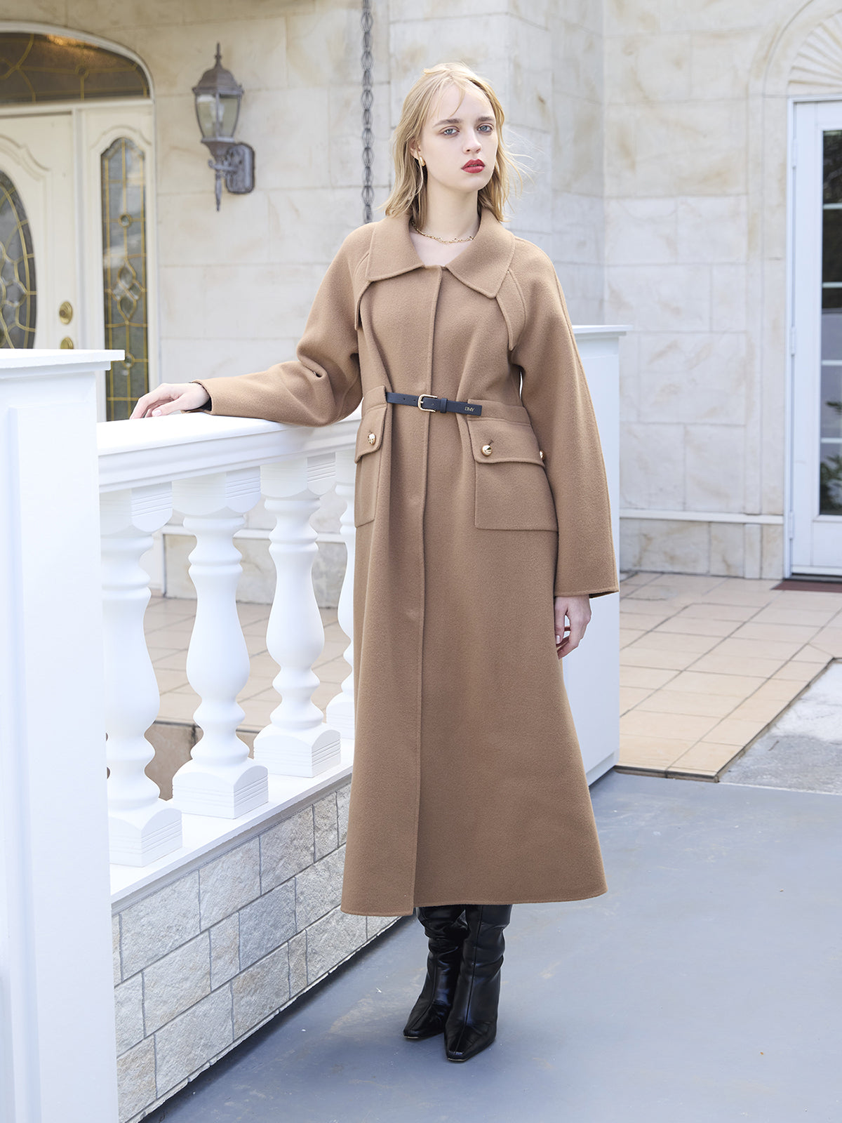 MODEL:172cm／COLOR:CAMEL／SIZE:36