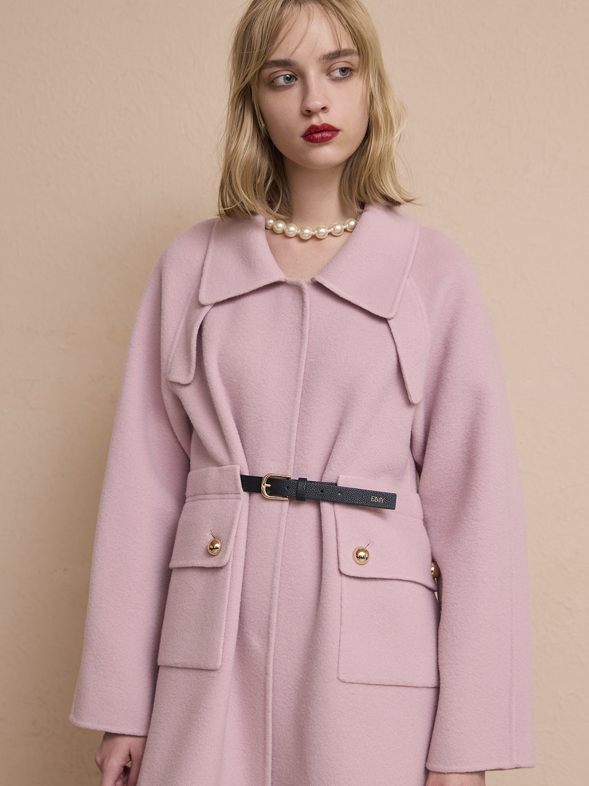 ドルマンシルエットロングコート