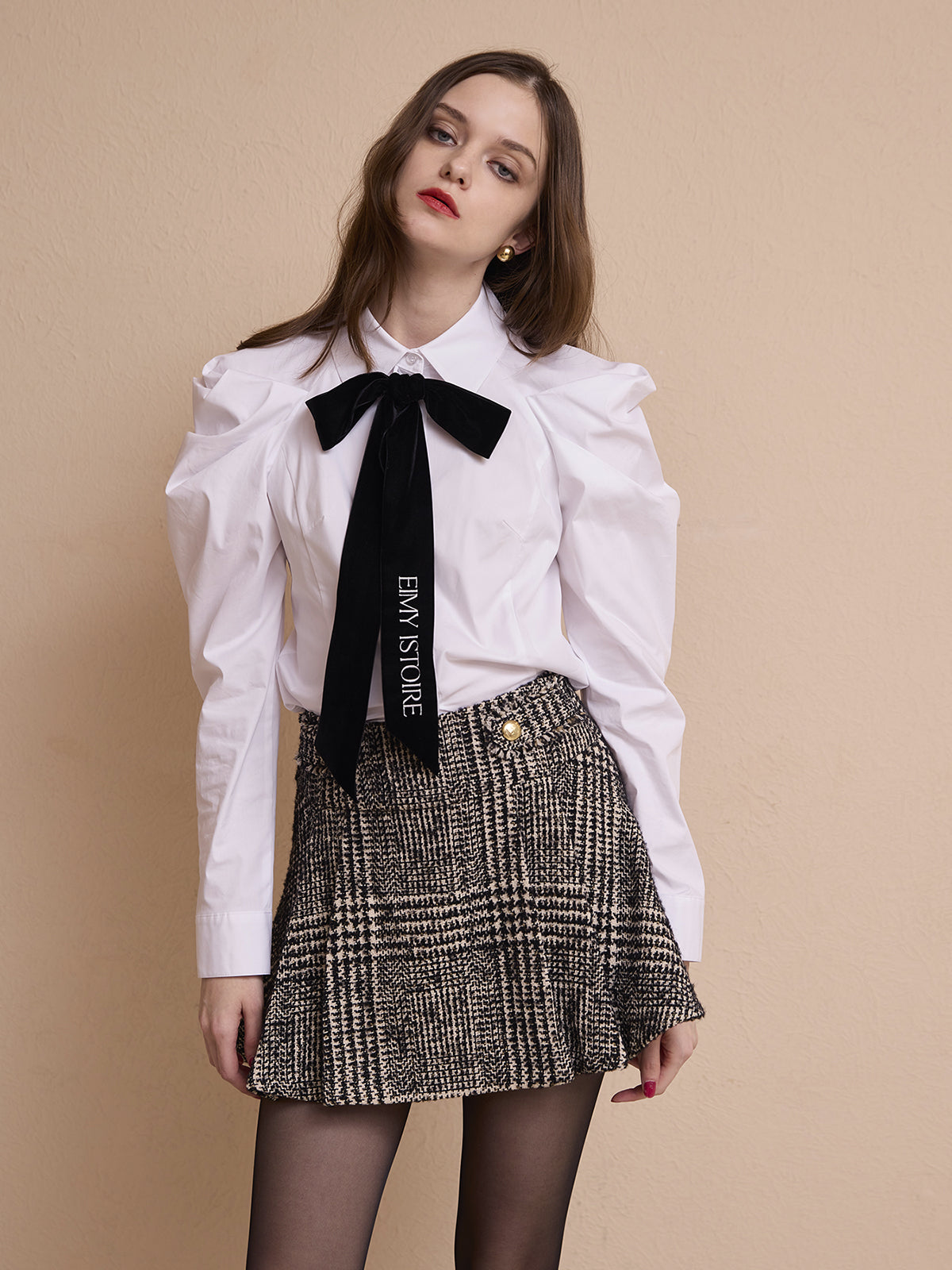 MODEL:173cm／COLOR:WHITE／SIZE:F