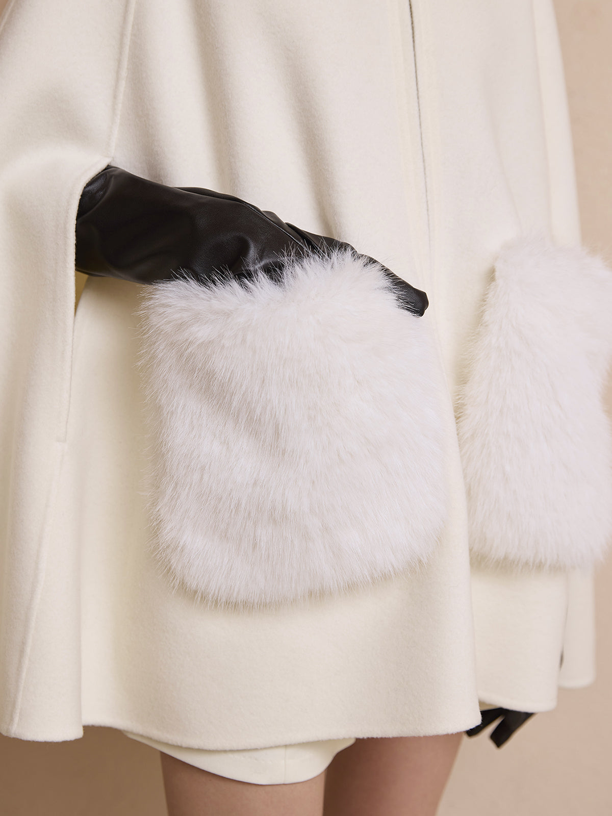 ファーポケットマントコート