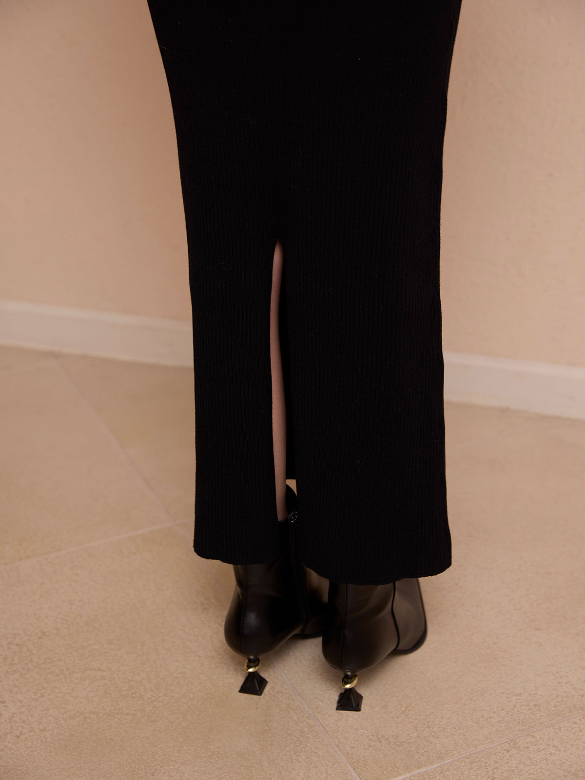 フロントロゴリブニットワンピース