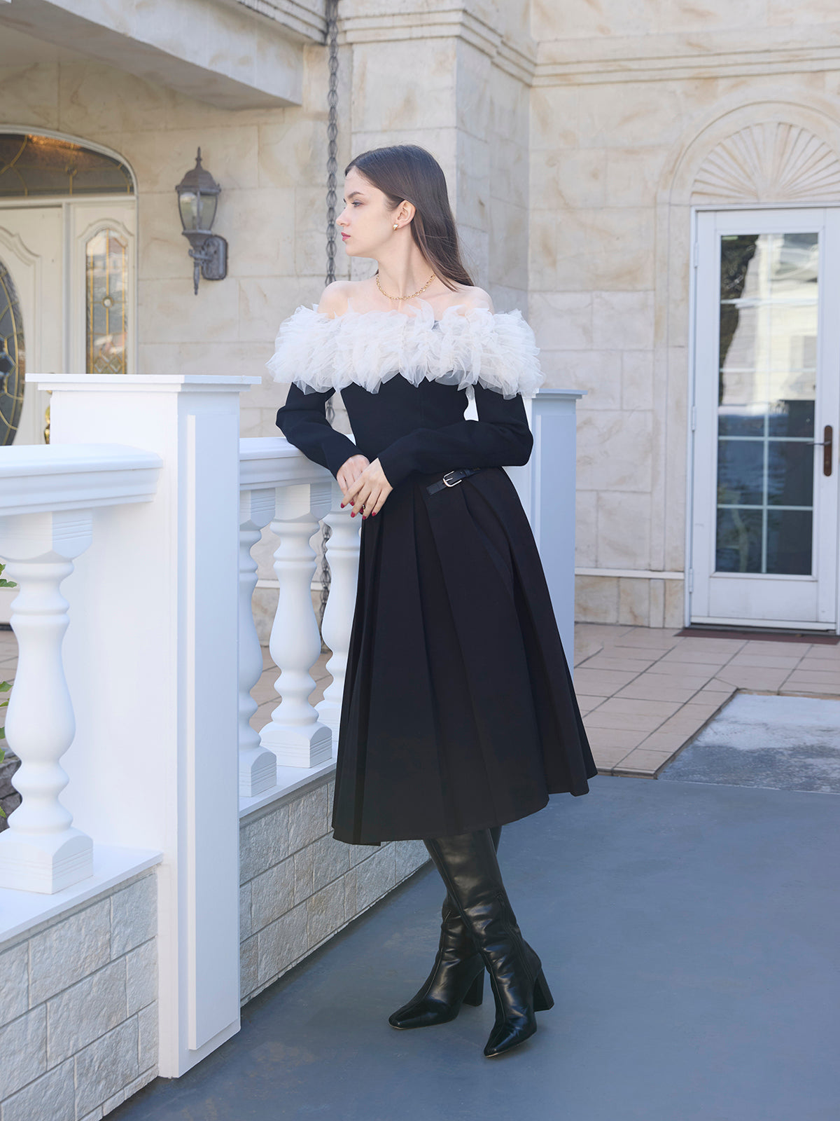 チュールオフショルニット