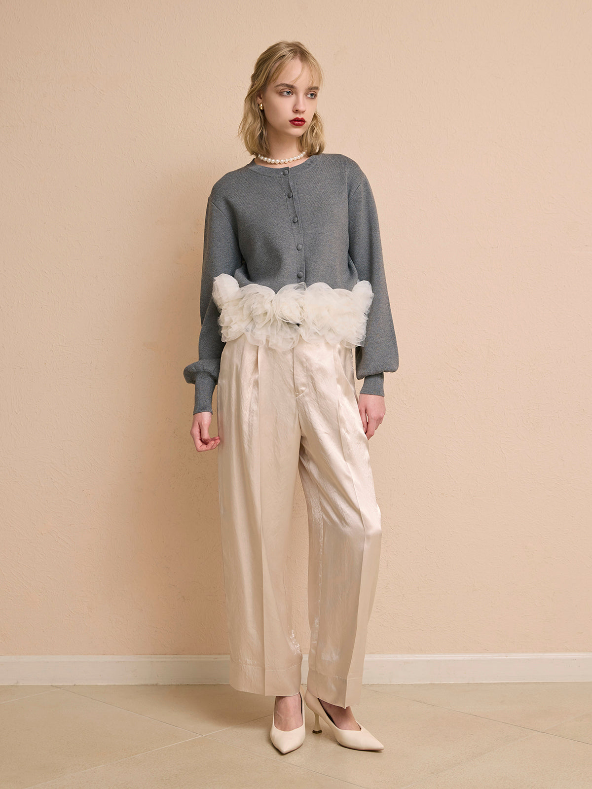 サテンタックパンツ