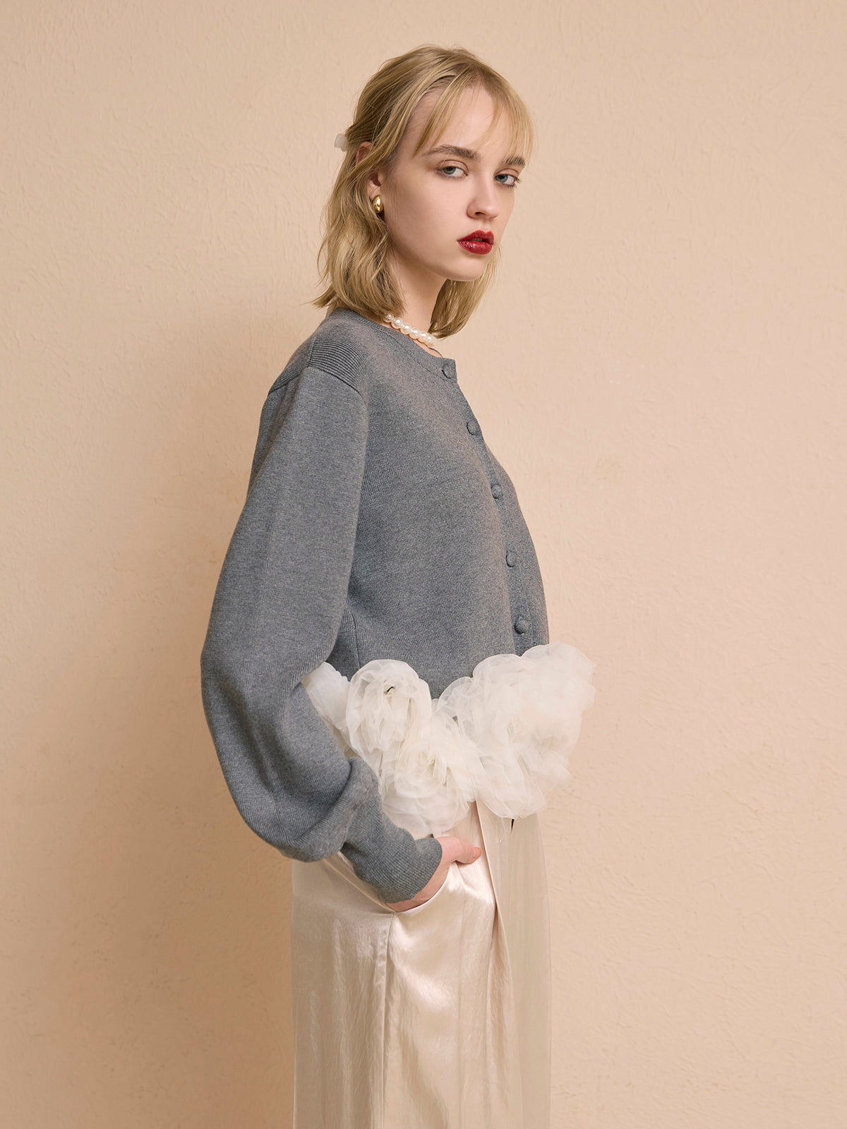 サテンタックパンツ