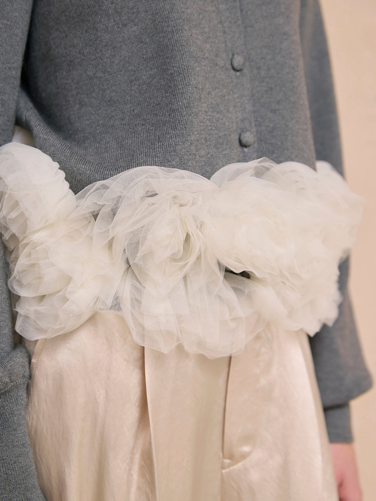 チュールぺプラムニット