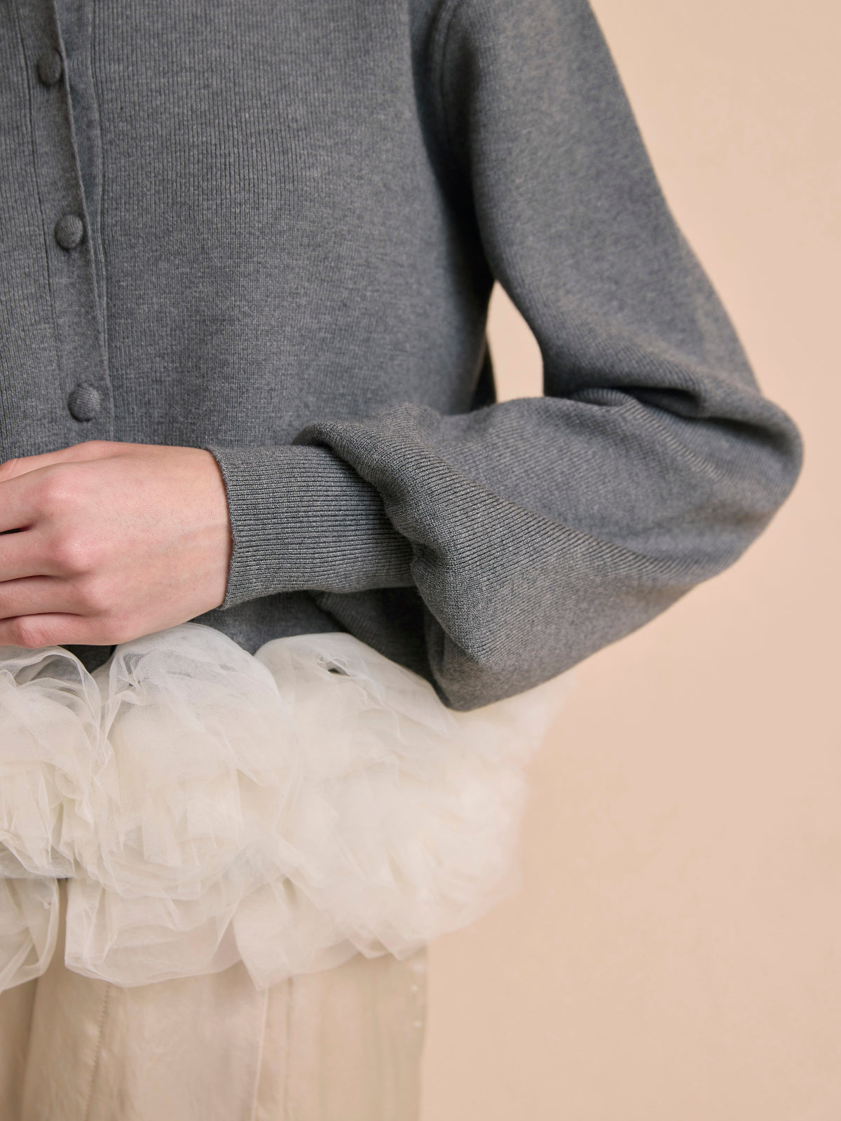 チュールぺプラムニット