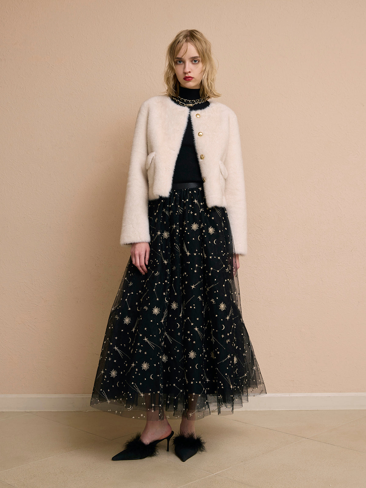 スターエンブロイダリースカート