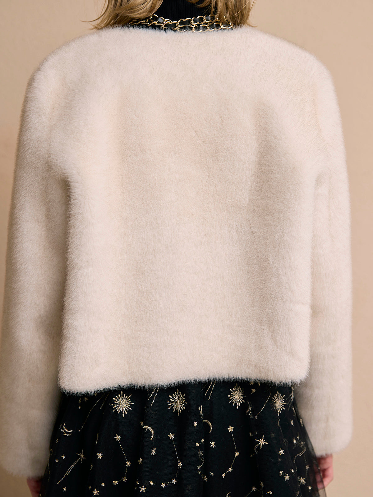 ゴールドボタンフェイクファージャケット