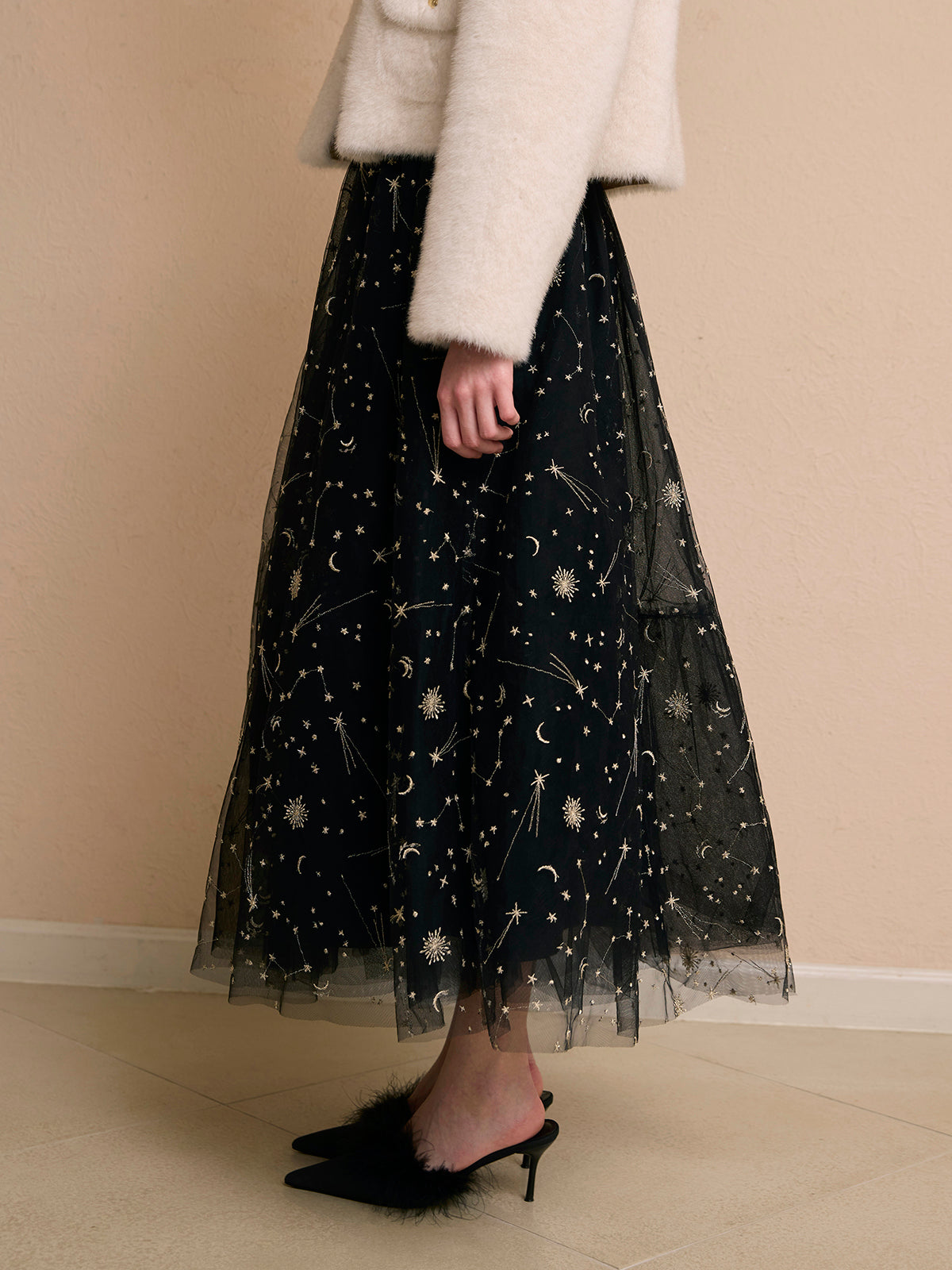スターエンブロイダリースカート