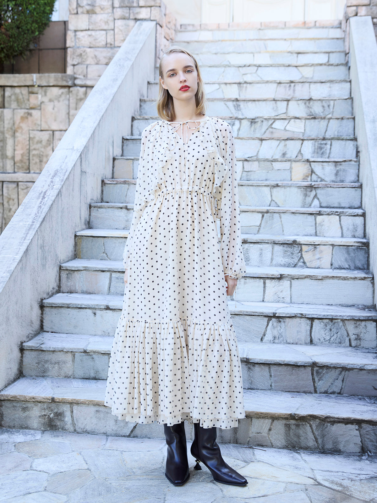 MODEL:172cm／COLOR:IVORY／SIZE:36