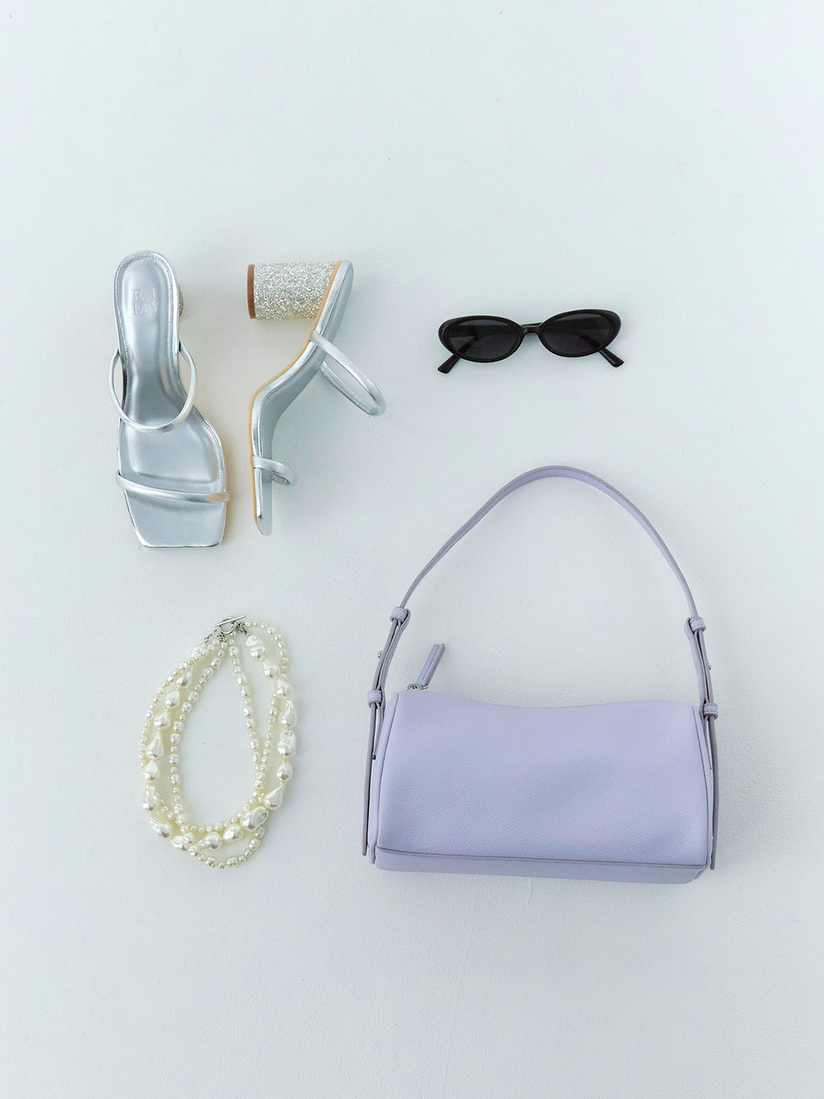 グリッターヒールサンダル