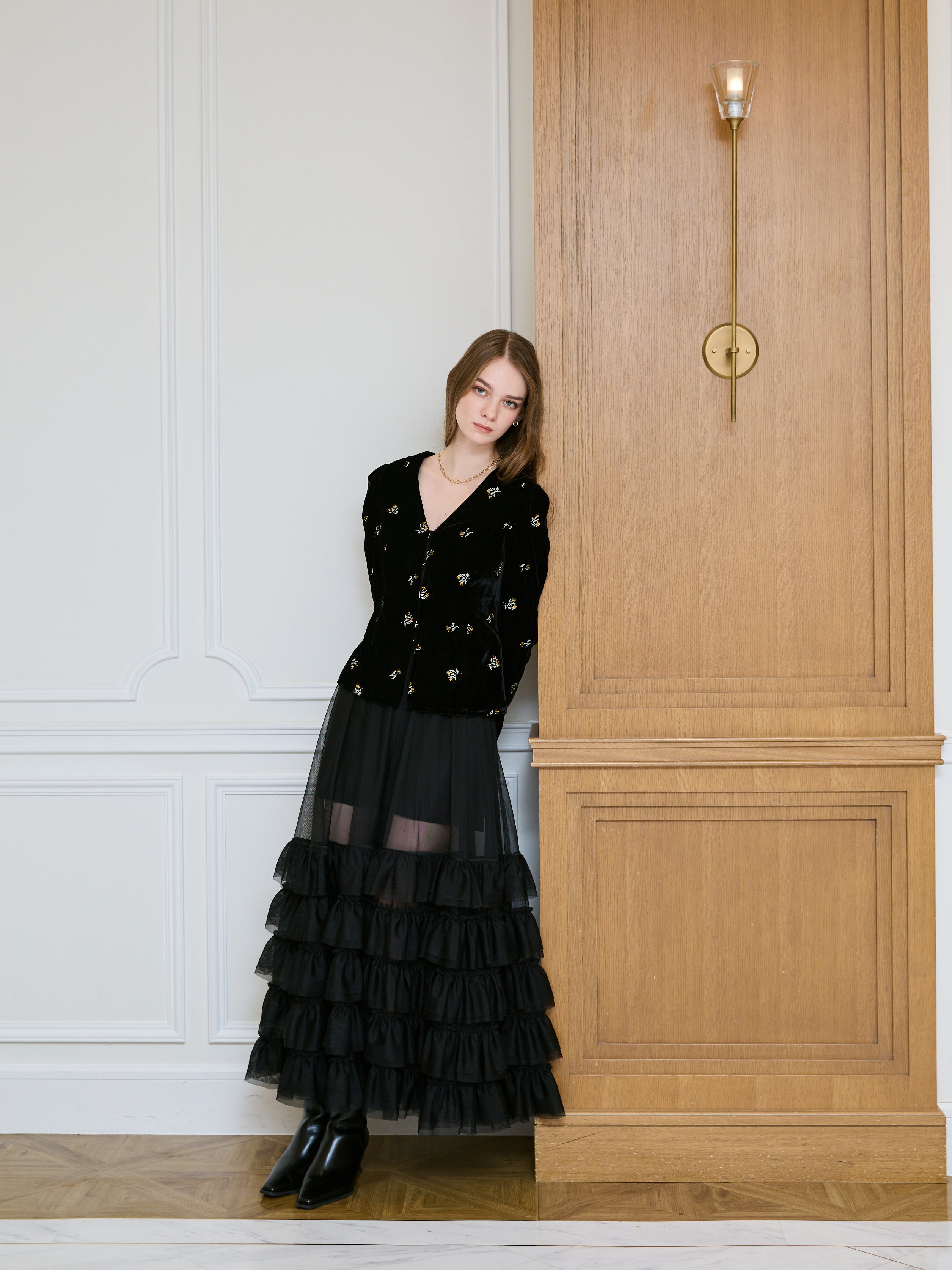 フラワーモチーフベルベットパフショルダージャケット