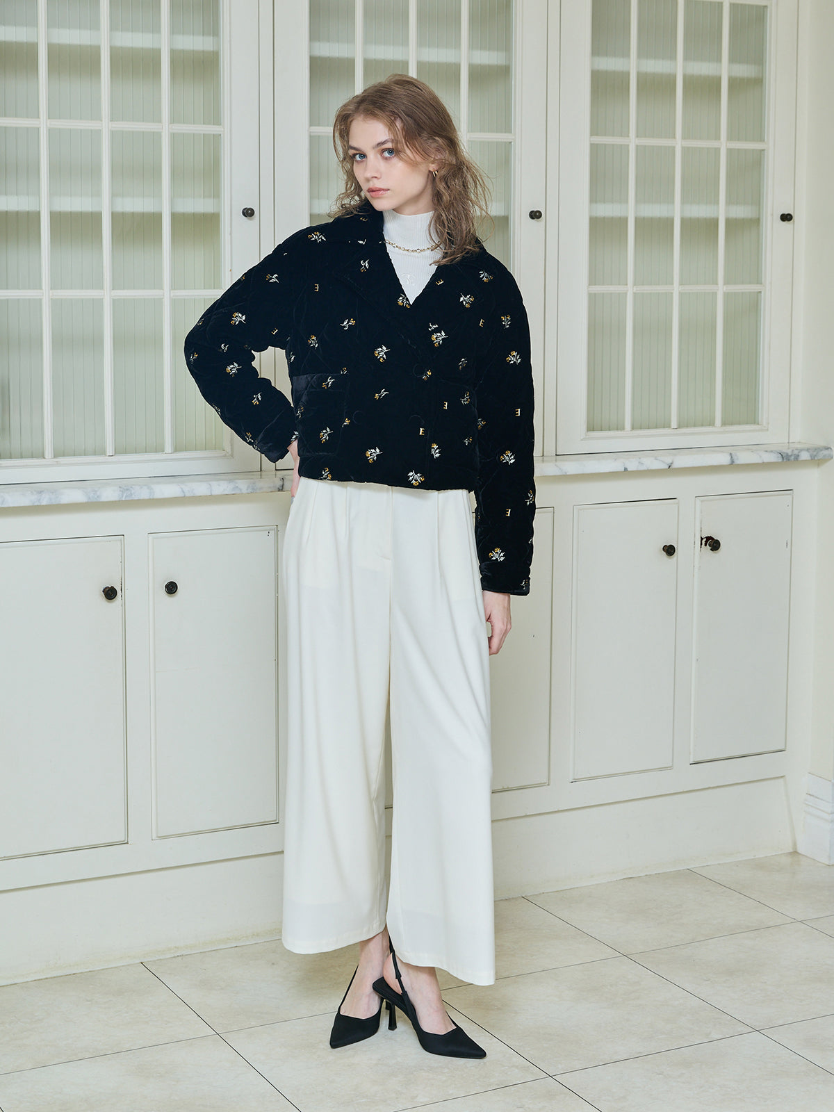 フワラーモチーフベルベットキルティングジャケット