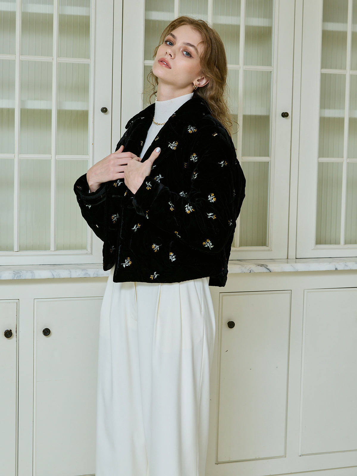 フワラーモチーフベルベットキルティングジャケット