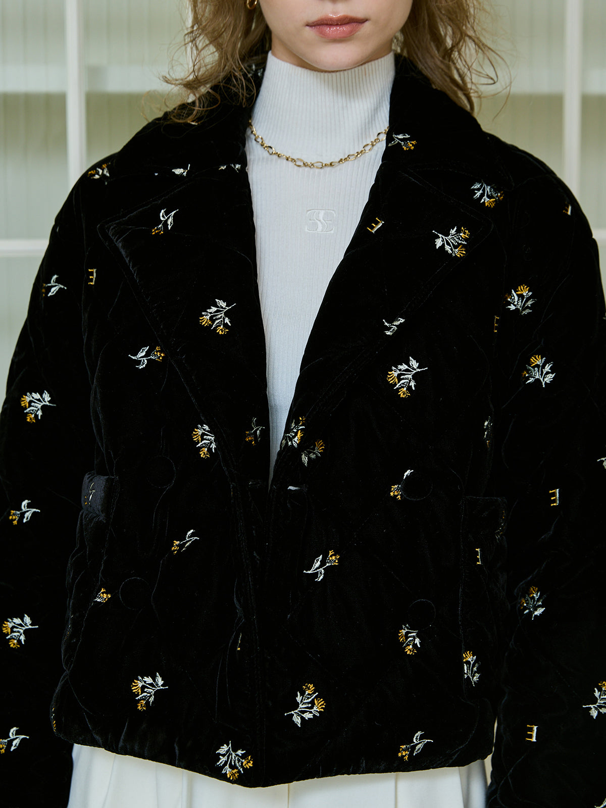 フワラーモチーフベルベットキルティングジャケット