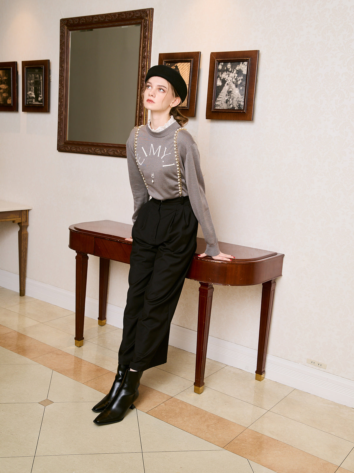 パールチェーンサスペンダーパンツ