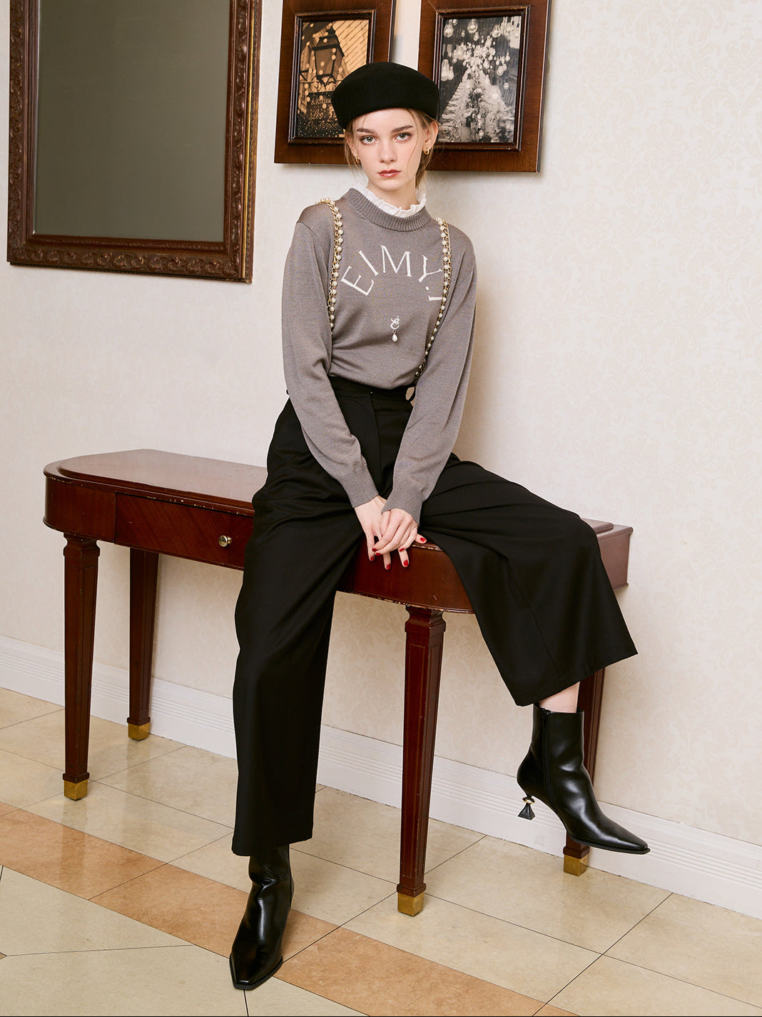 パールチェーンサスペンダーパンツ