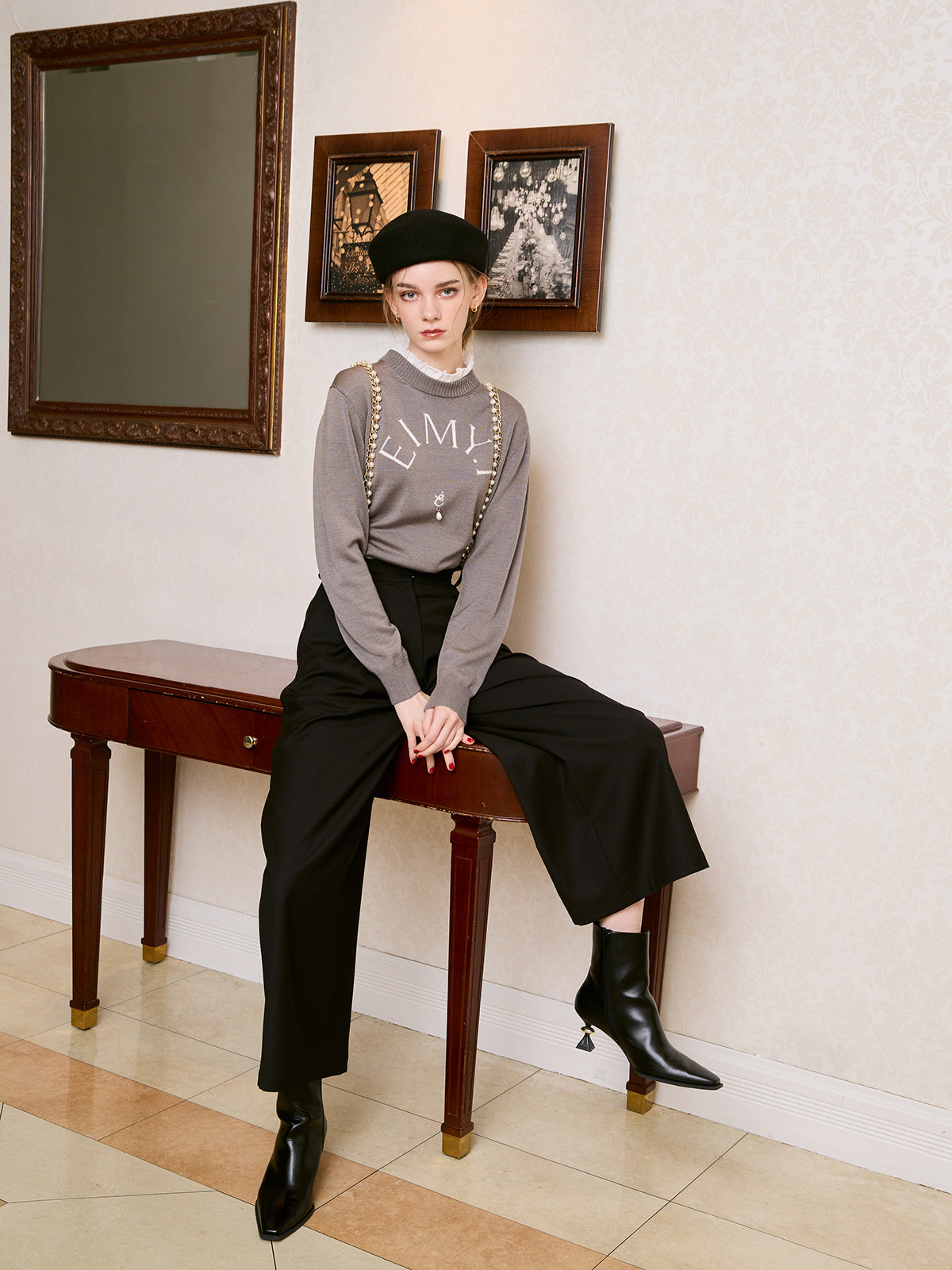 パールチェーンサスペンダーパンツ