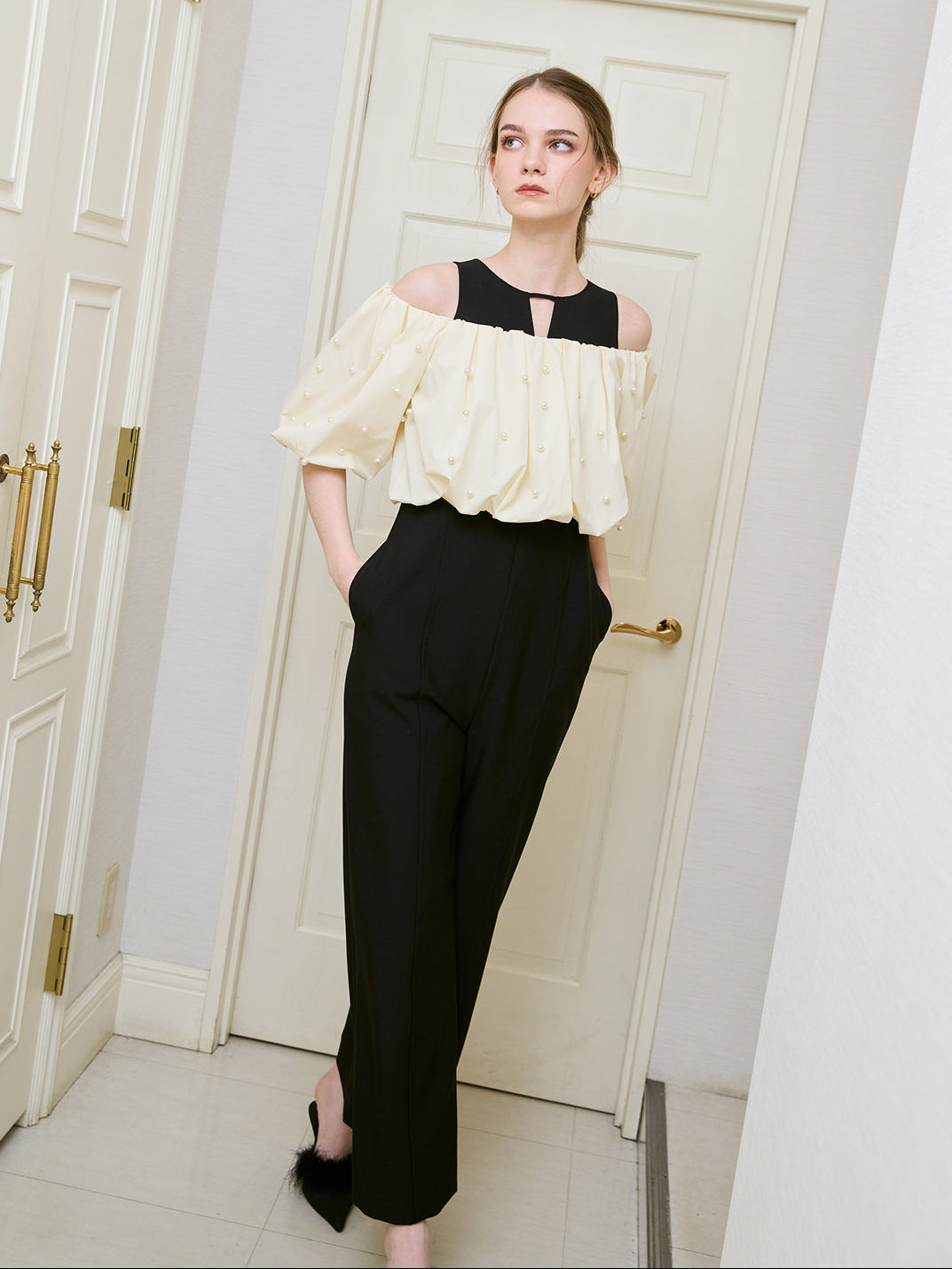 MODEL:175cm／COLOR:WHITE／SIZE:36