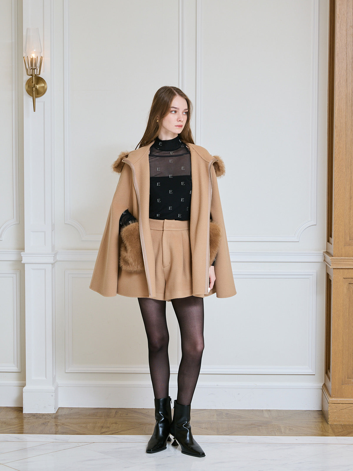 ウールタックショートパンツ