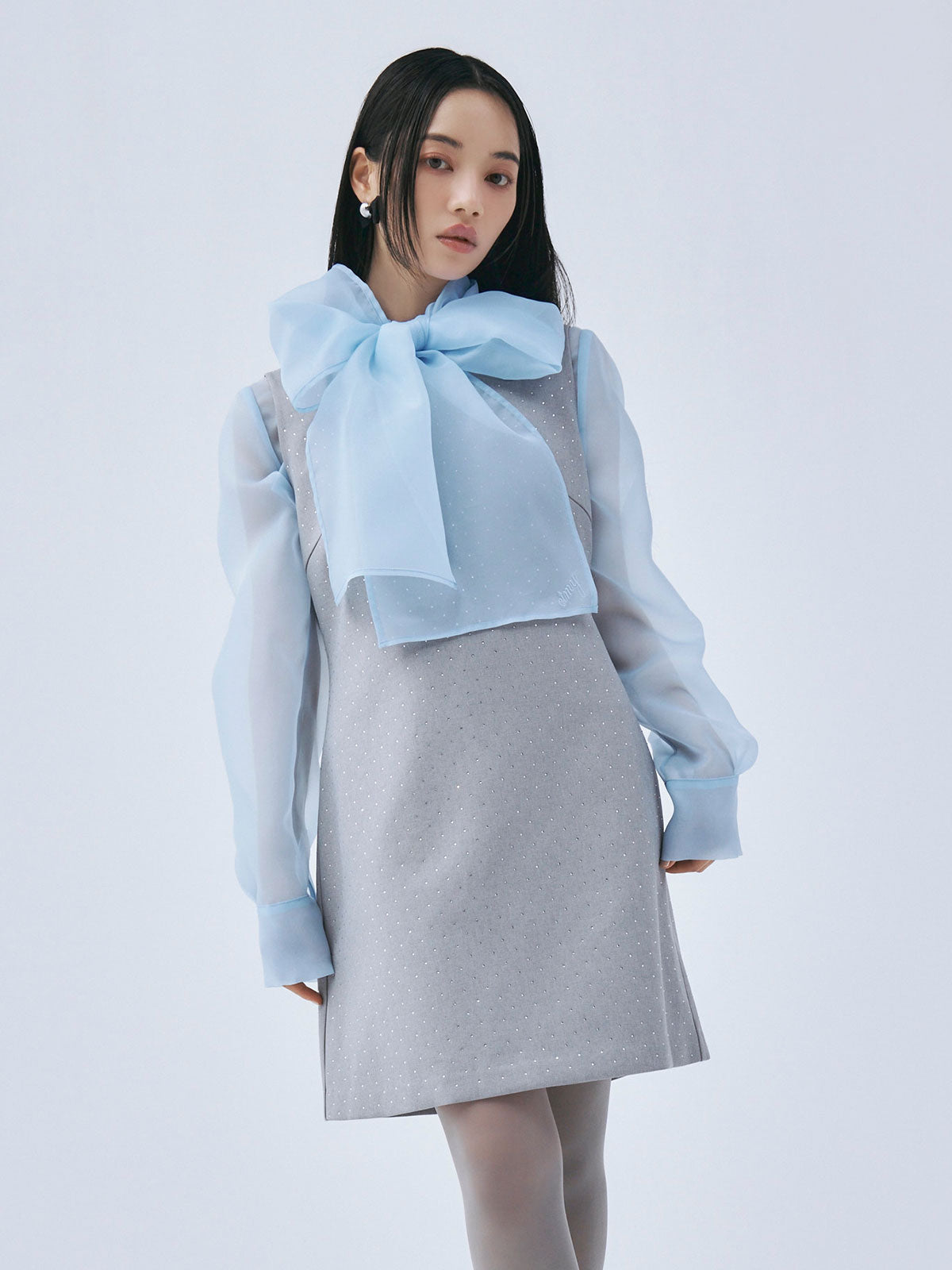 ビジュートリムミニワンピース