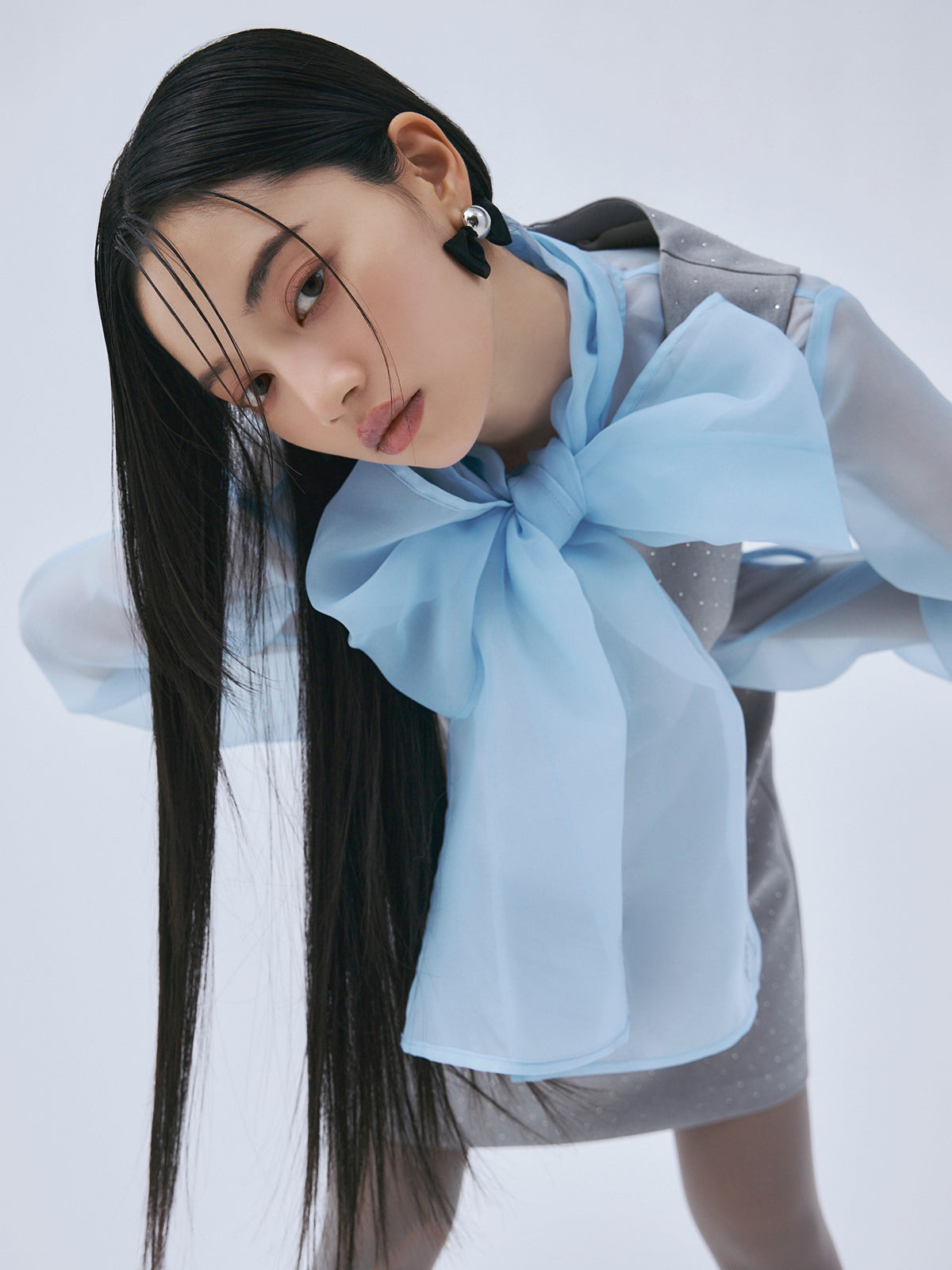 ビジュートリムミニワンピース