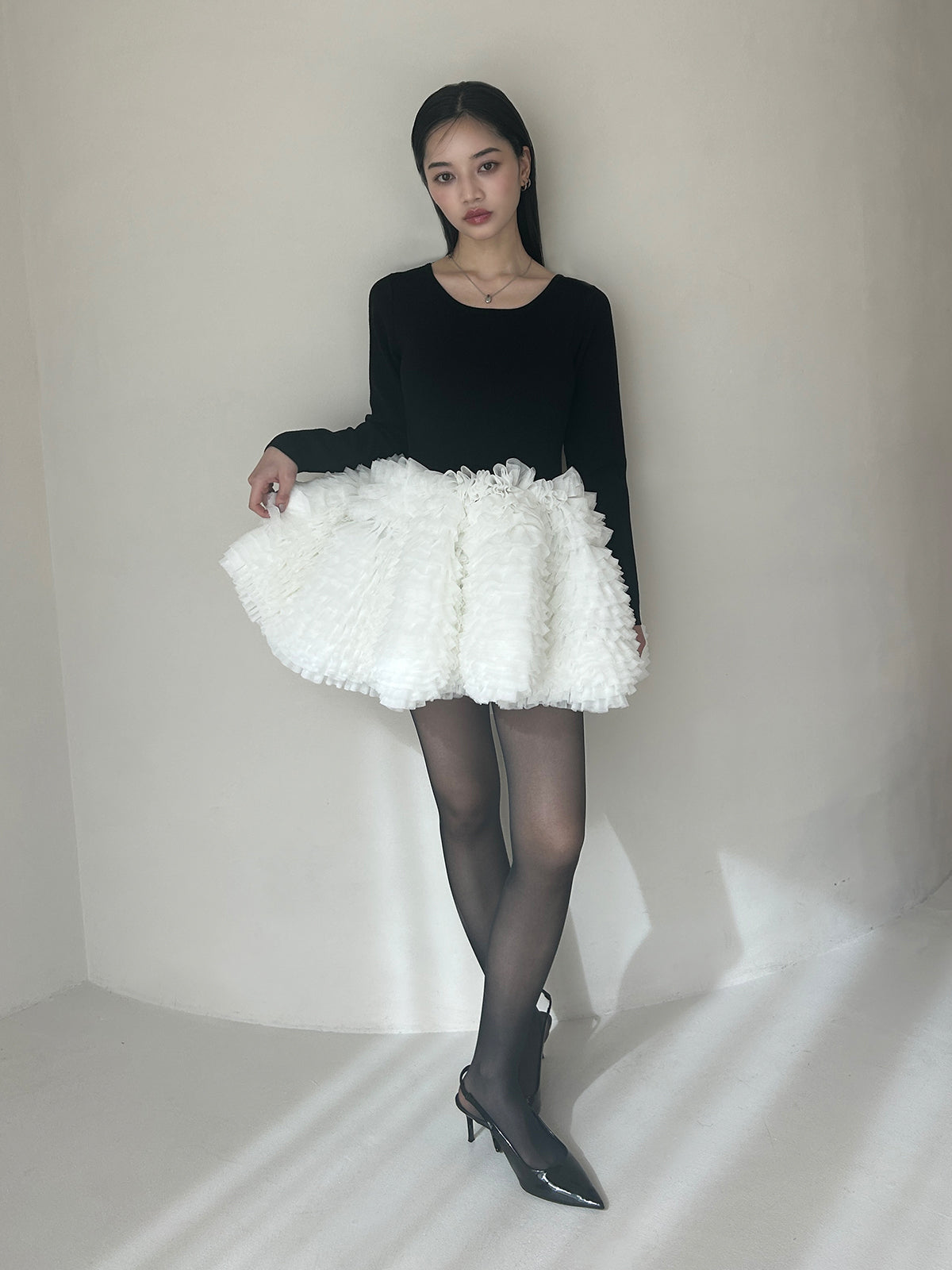 ボリュームチュールフリルニットワンピース