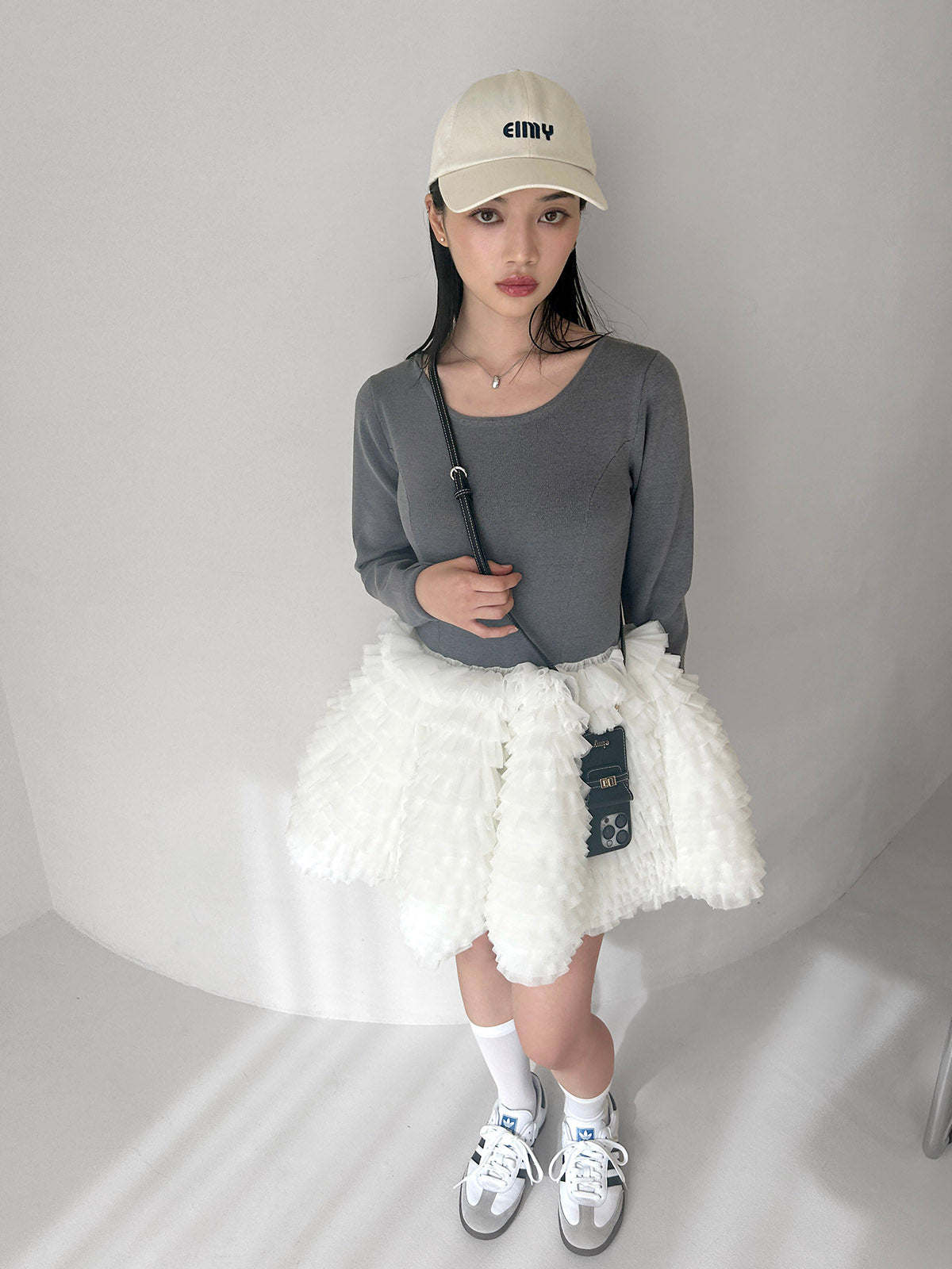 ボリュームチュールフリルニットワンピース