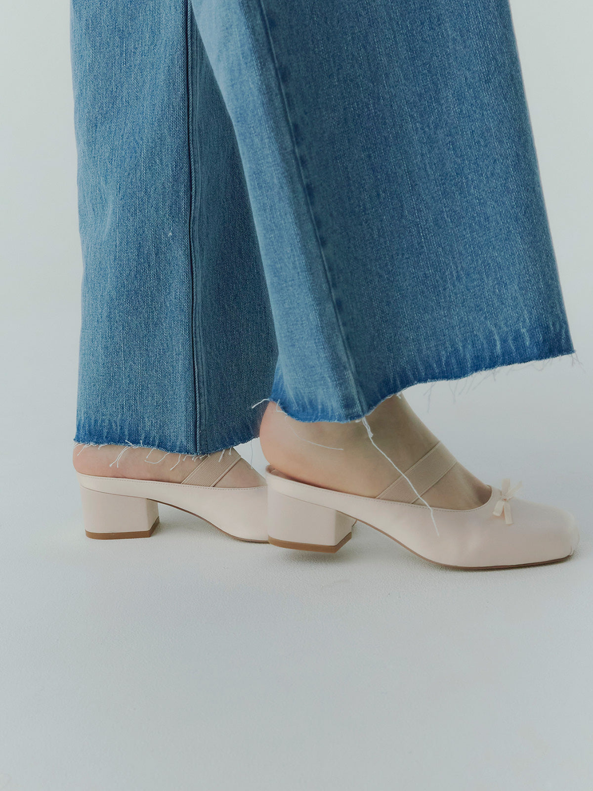 サテンリボンミュール