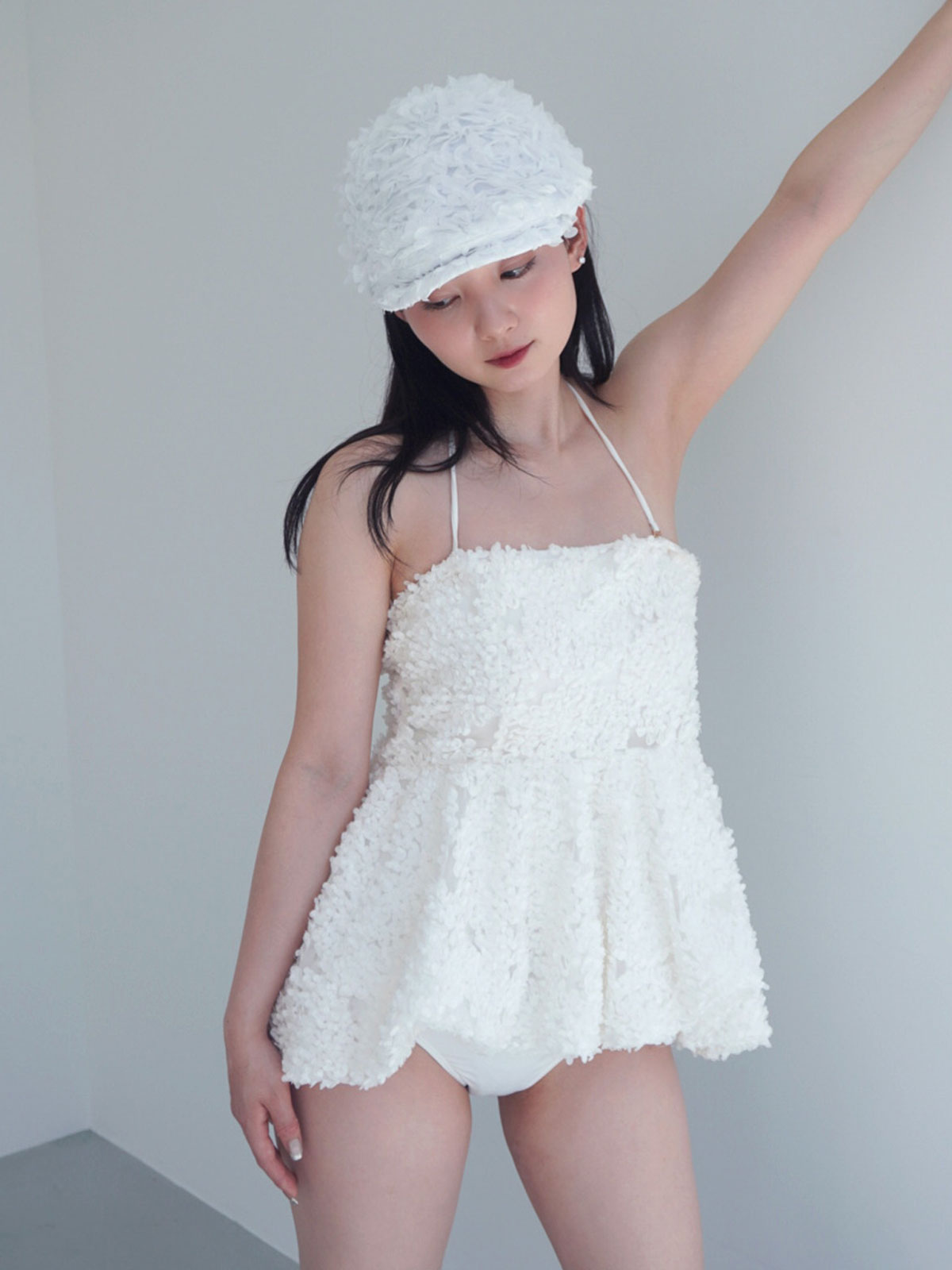 フラワーモチーフバルーンワンピース