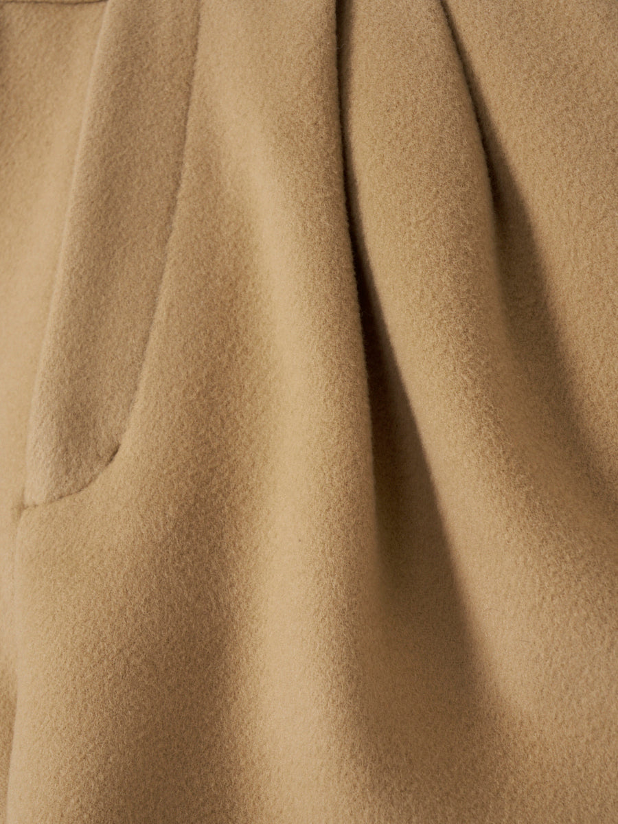 ウールタックショートパンツ