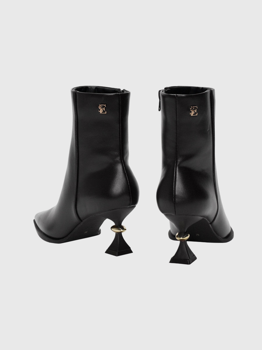 デザインヒールスクエアトゥブーツ