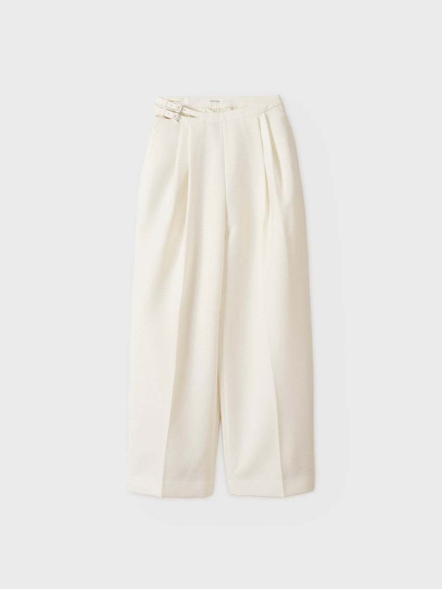 COLOR:OFF WHITE