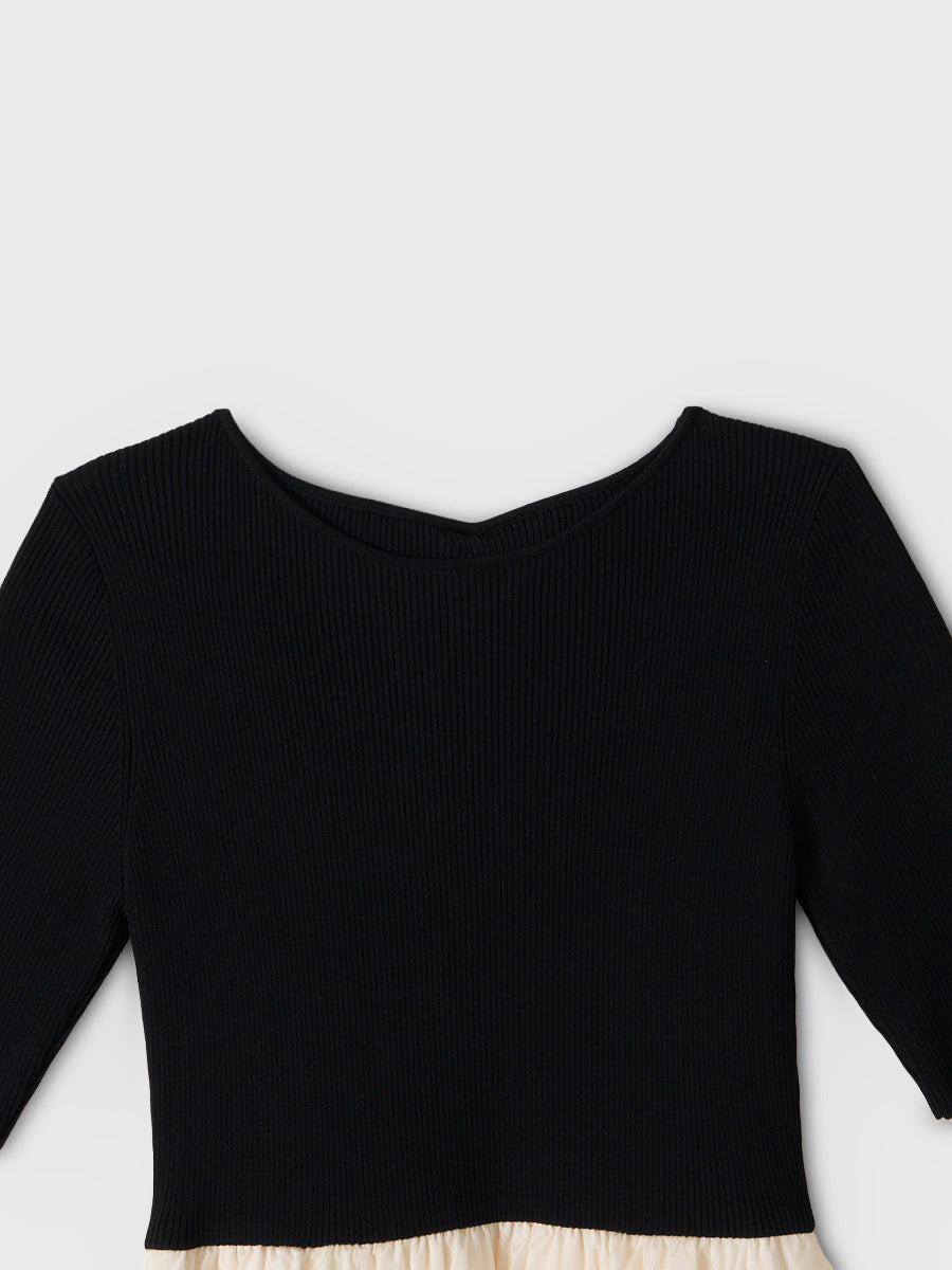 ニットドッキングラッフルワンピース