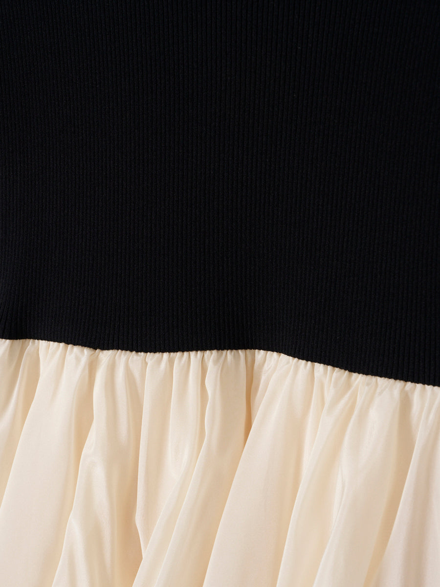 ニットドッキングラッフルワンピース