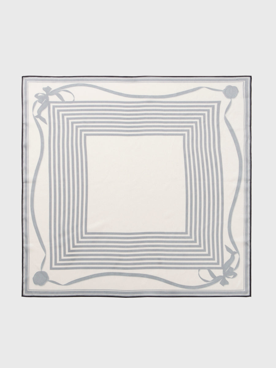 リボンモチーフスカーフ