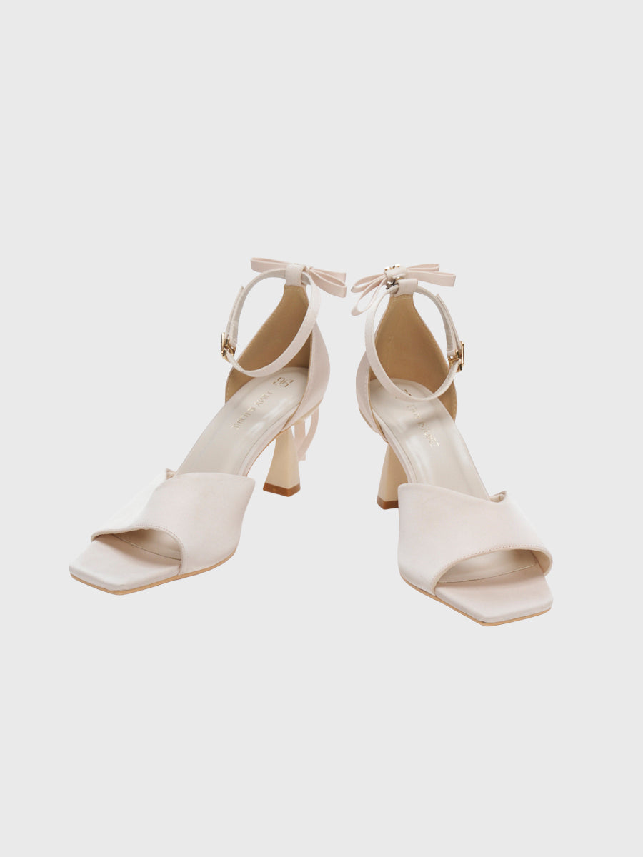 PAPILLON RIBBON SANDALS