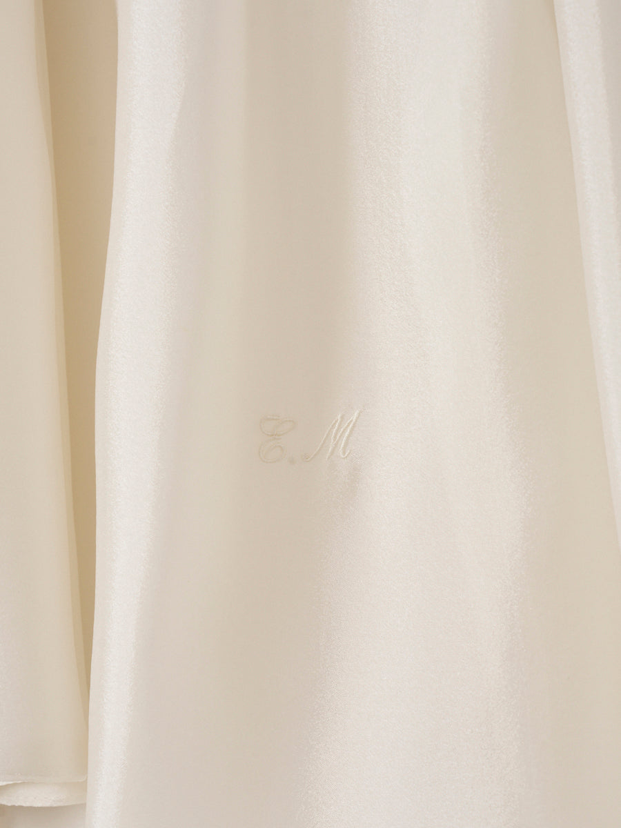 E.M TUCK AIRY TIE SHIRT