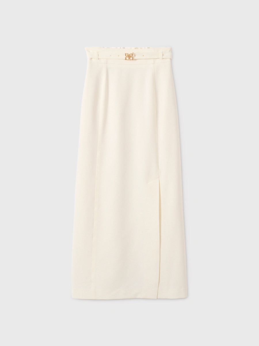 COLOR:WHITE