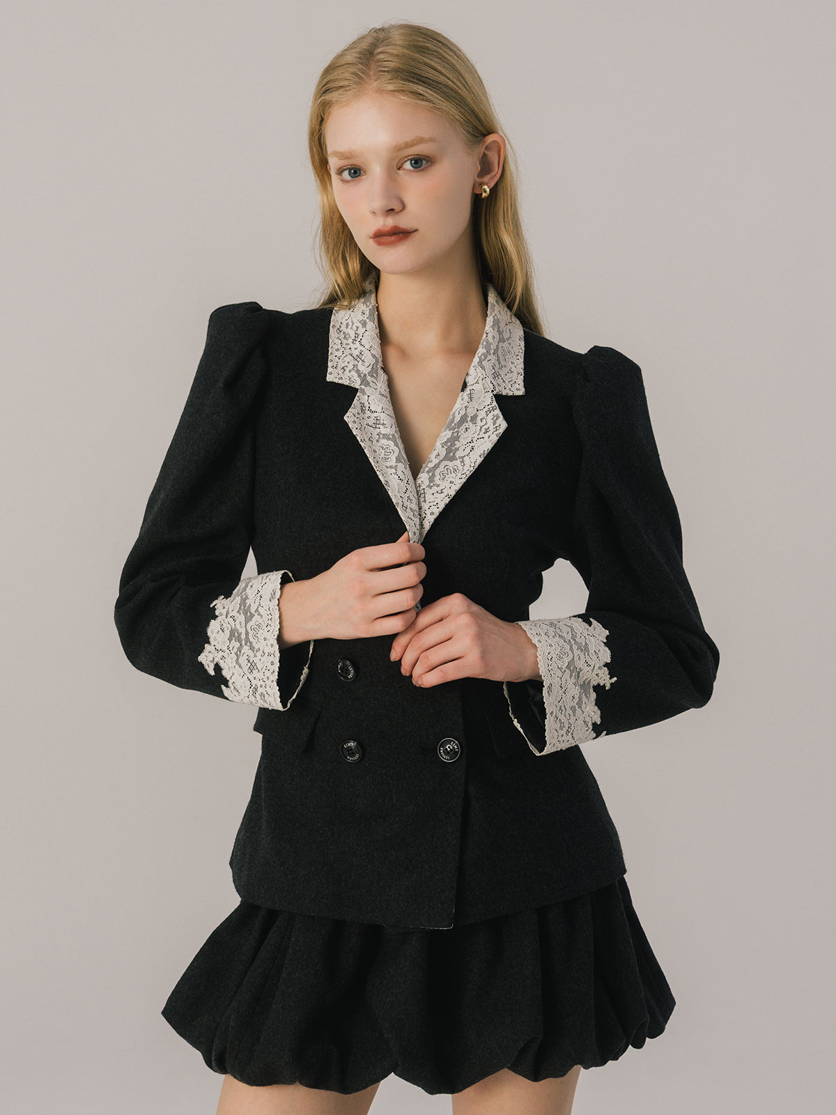 CLASSIC JACKET