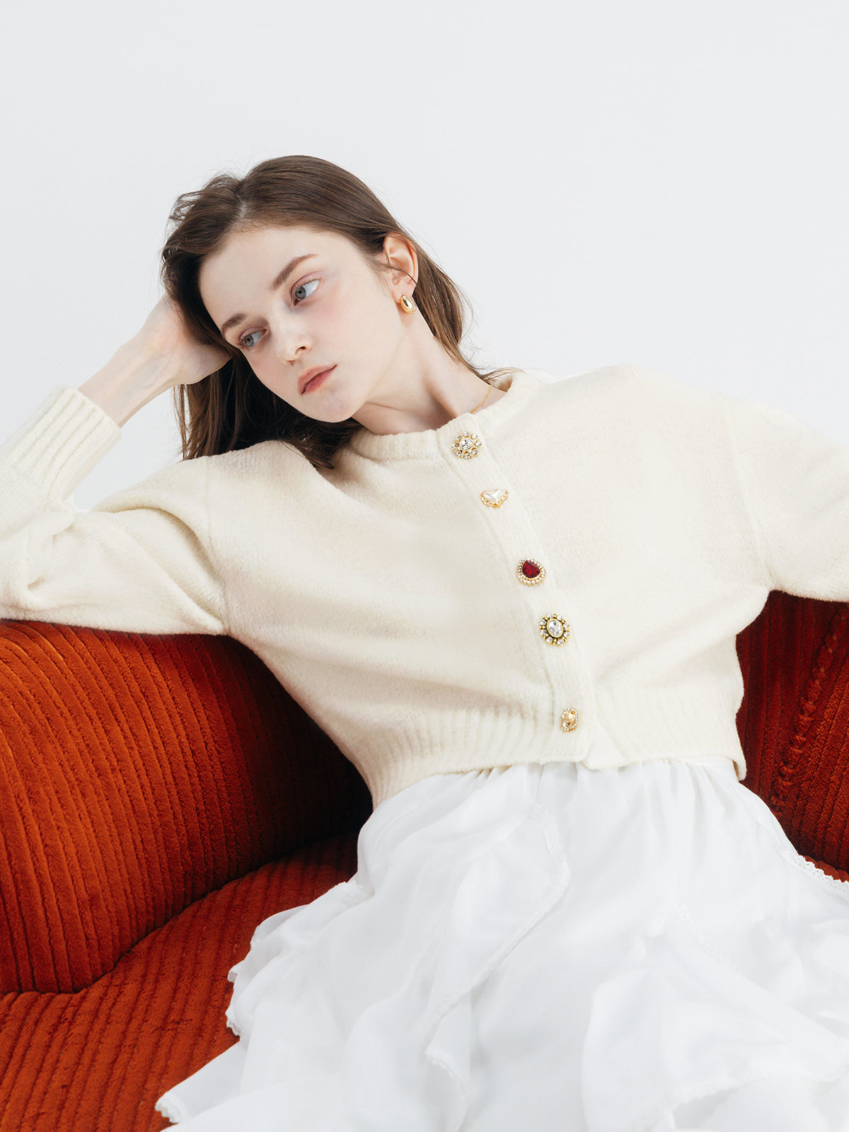 MODEL:173cm／COLOR:OFF WHITE／SIZE:F