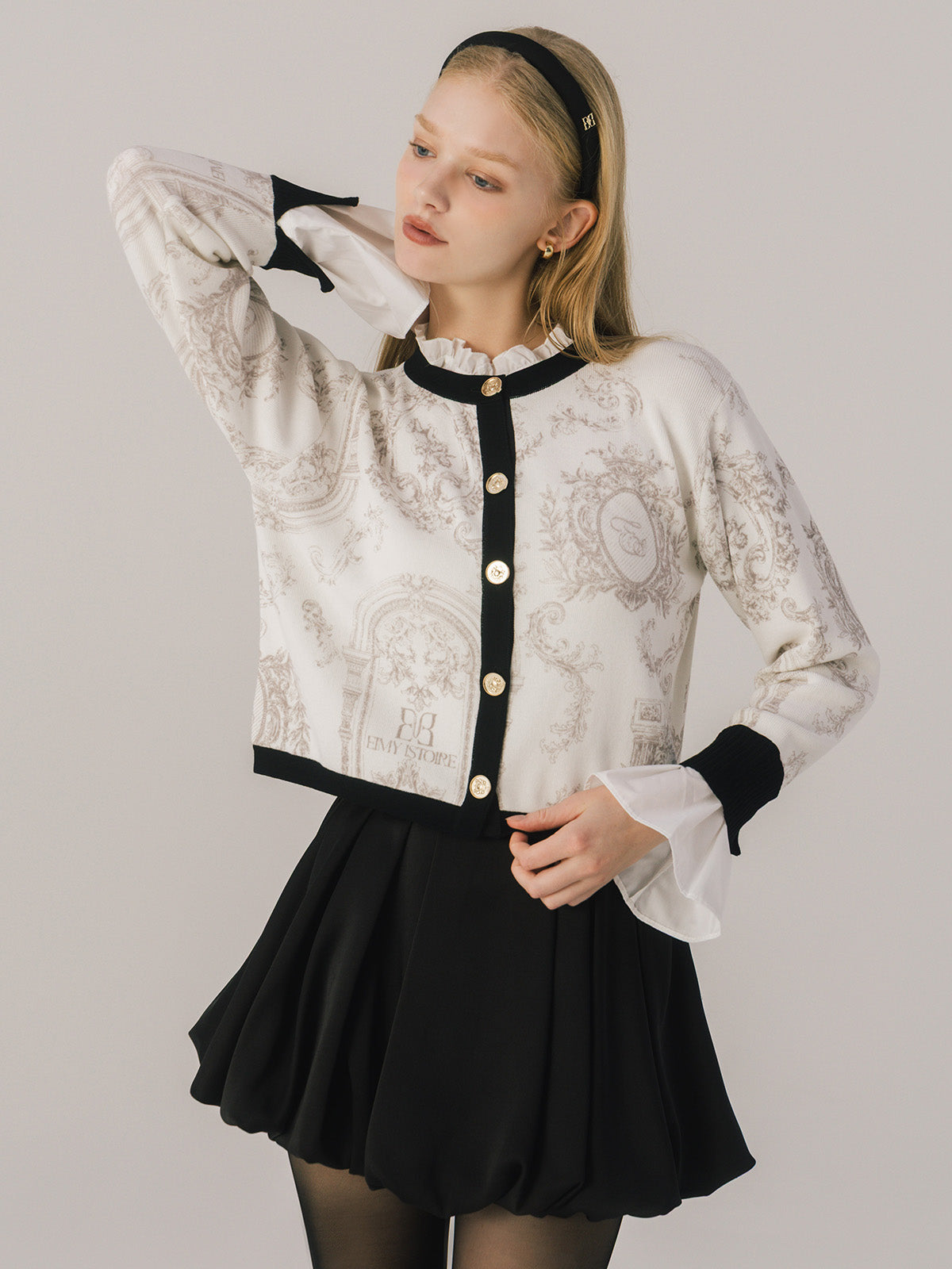 ATTACHED COLLAR JOUY CARDIGAN