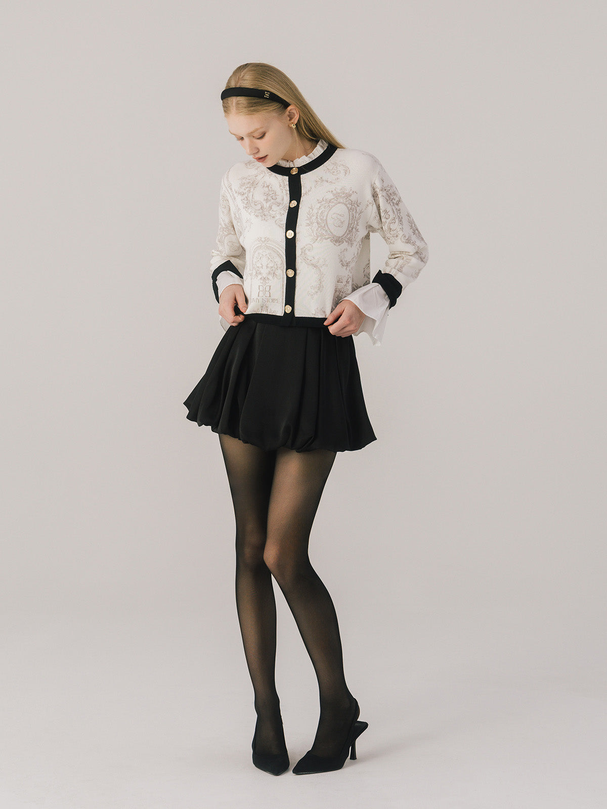 ATTACHED COLLAR JOUY CARDIGAN