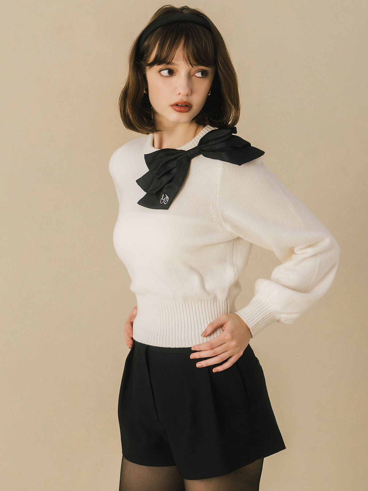 SHOULDER RIBBON TOPS