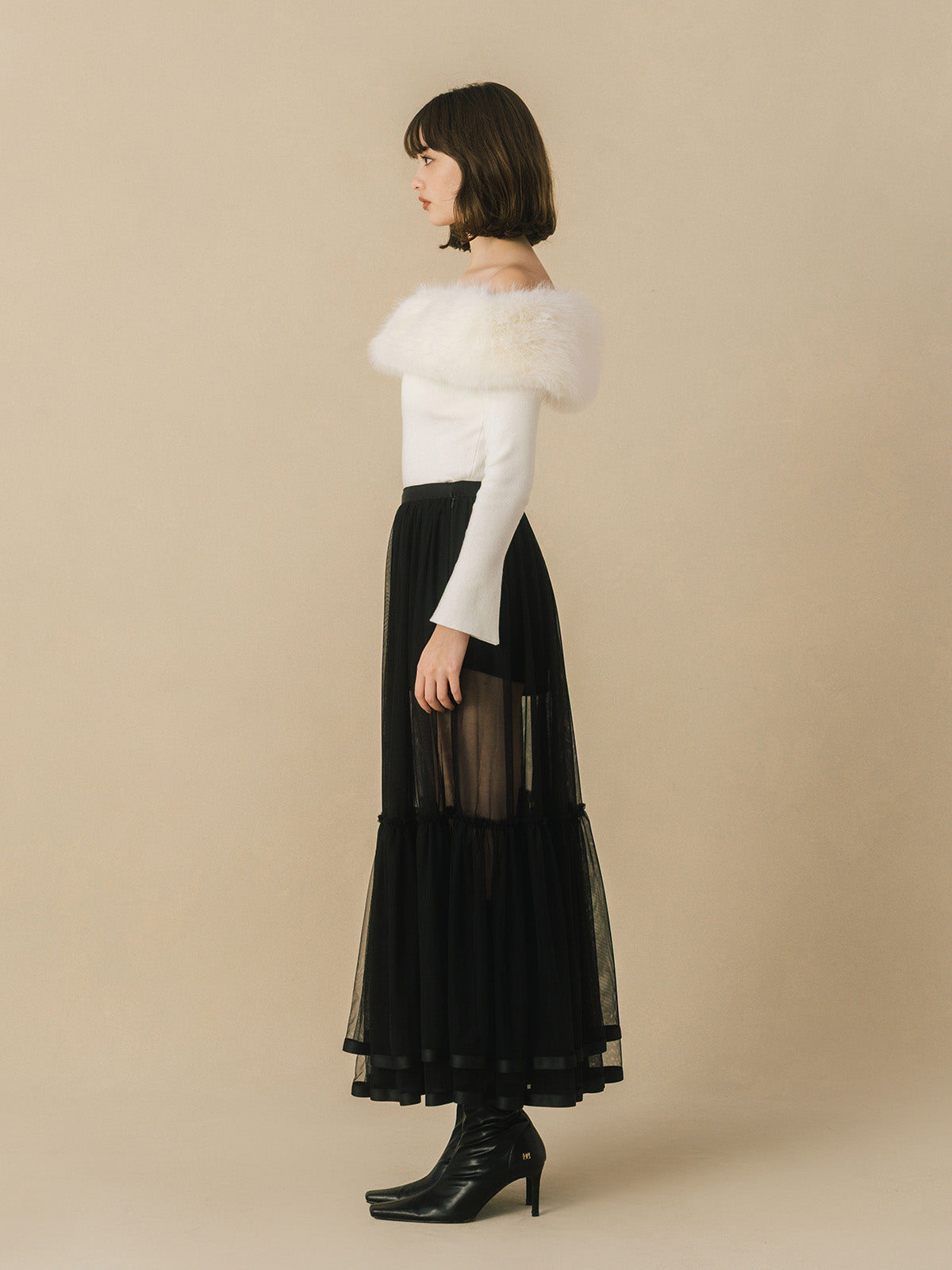 OFF SHOULDER FUR TOPS