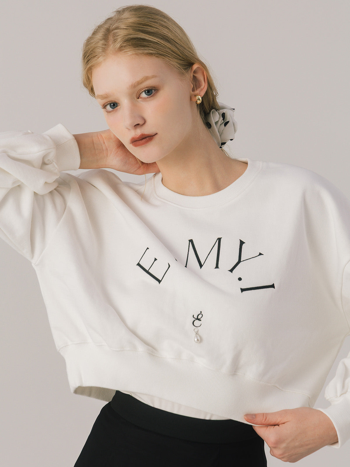 10TH CHAPTER SWEAT