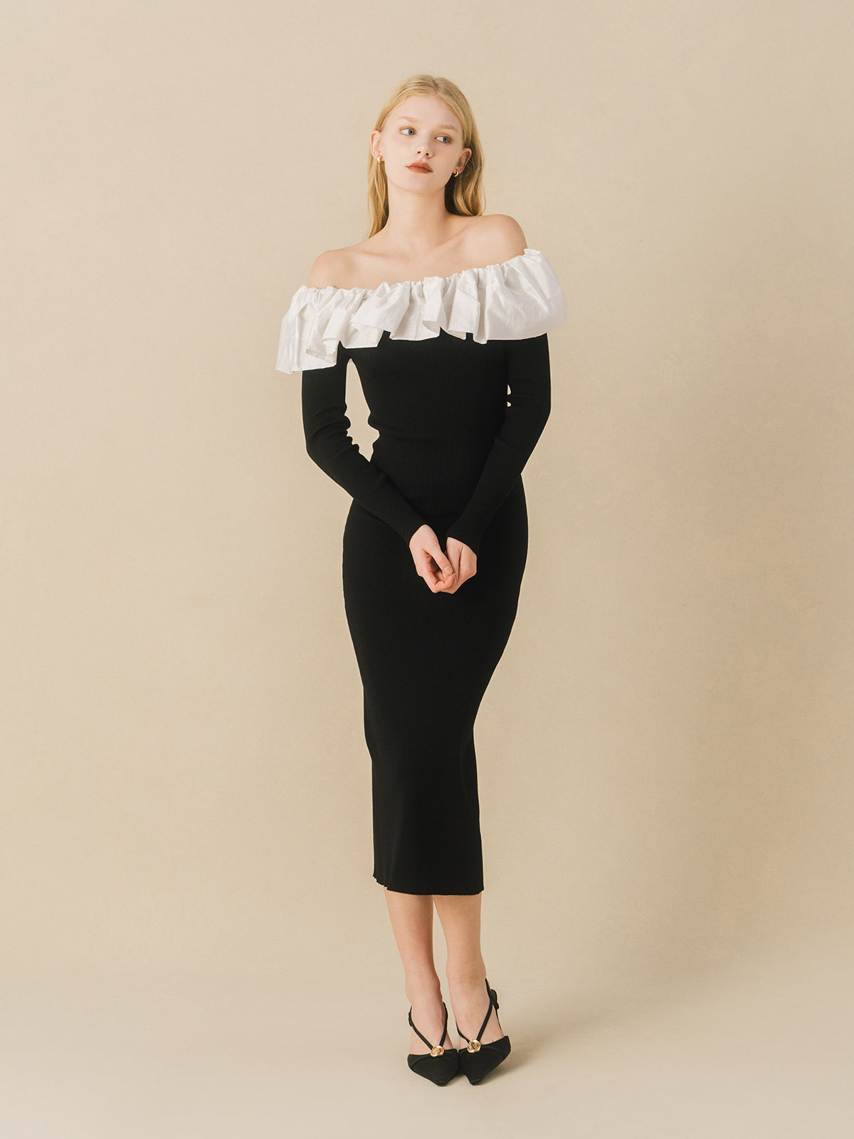 MODEL:174cm／COLOR:BLACK／SIZE:F